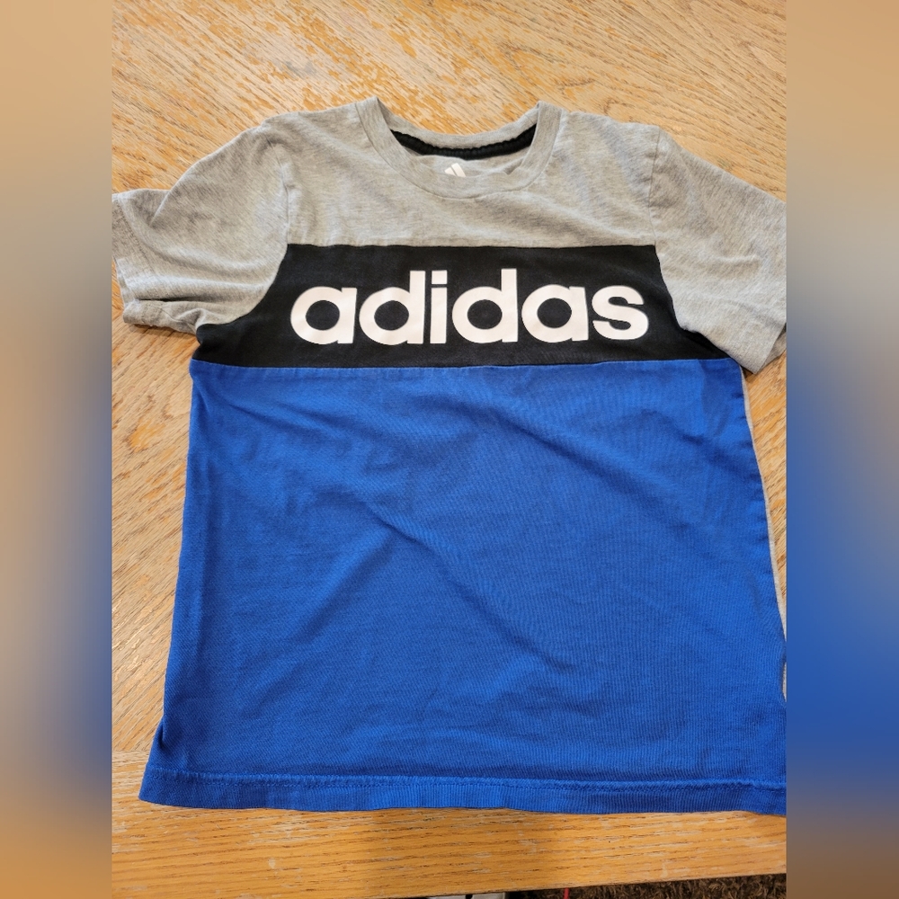 Boys Adidas T-shirt size 6